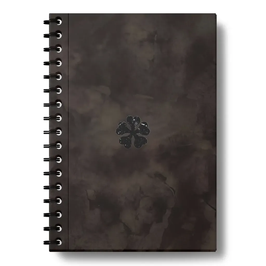 Black clover (Unruled)